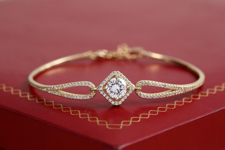 Armschmuck gold